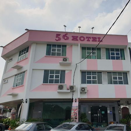 56 Hotel Mentekab Exterior photo